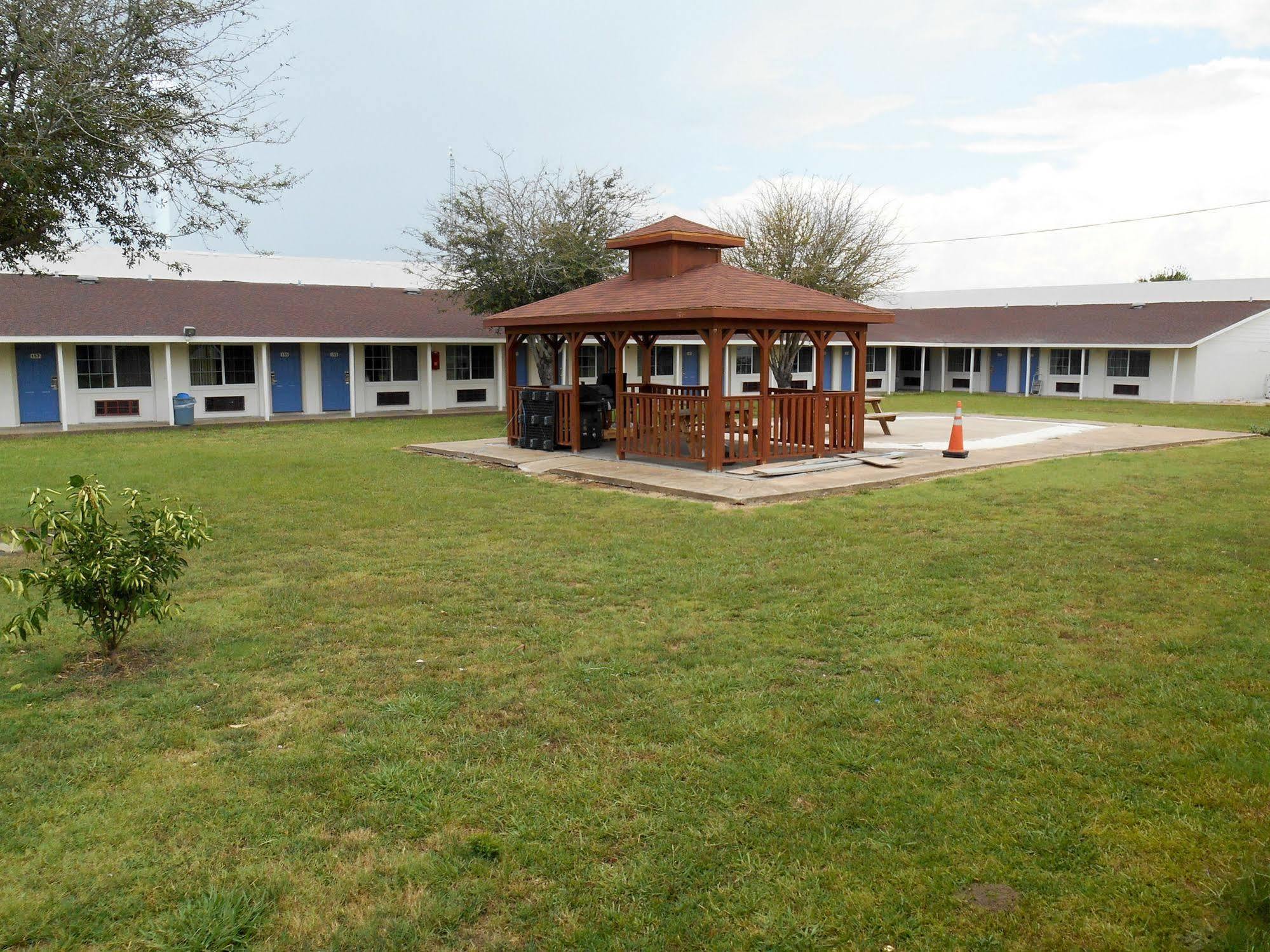 Motel 6-Madisonville, Tx Екстер'єр фото